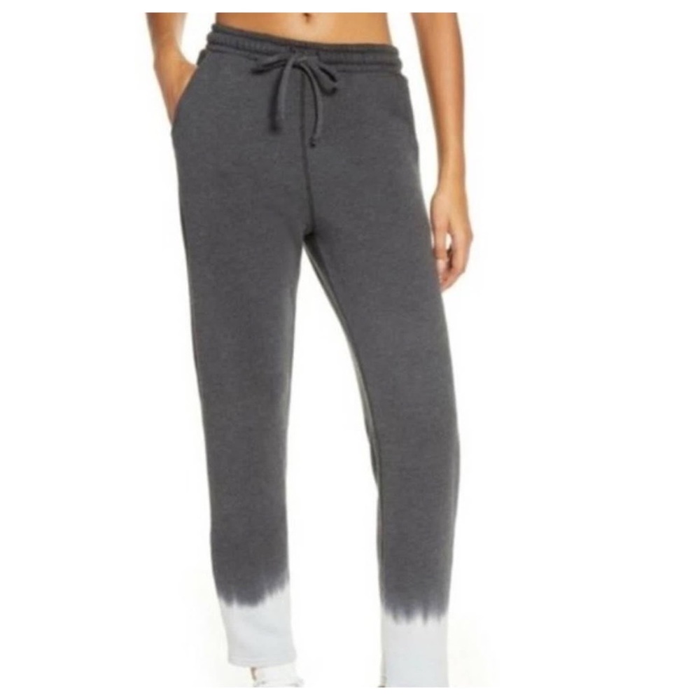 ❗️LAST 1 (XS)❗️ Zella All Day Dip Dye Jogger Sweatpants in Grey Forged